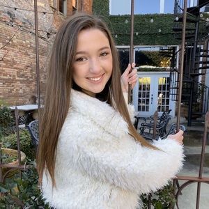 Meet your Posher, Kayleigh